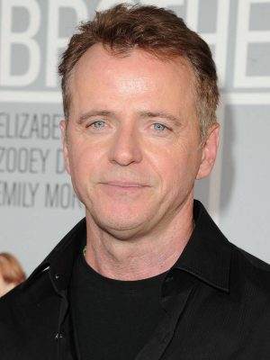 Aidan Quinn