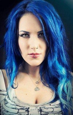 Alissa White-Gluz