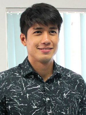 Aljur Abrenica