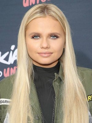 Alli Simpson