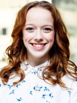 Amybeth McNulty