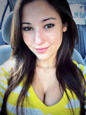 Angie Varona