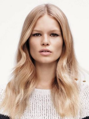 Anna Ewers