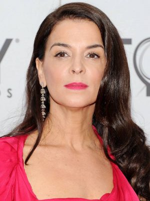 Annabella Sciorra