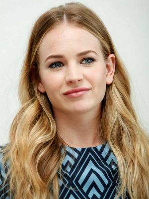 Britt Robertson