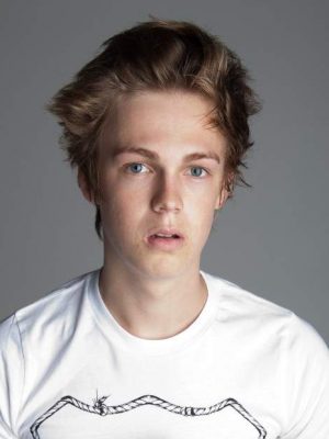 Caspar Lee