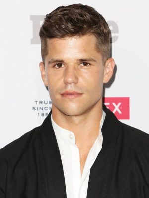 Charlie Carver