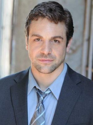 Chris McKenna (writer)