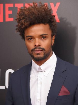 Eka Darville