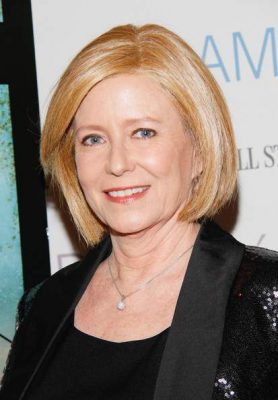 Eve Plumb