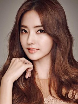 Han Chae Young