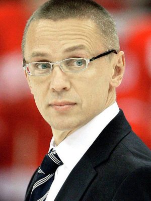 Igor Larionov