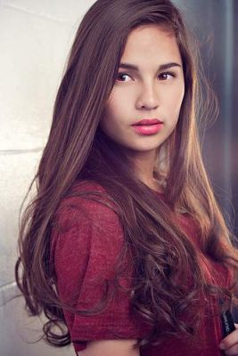 Jasmine Curtis