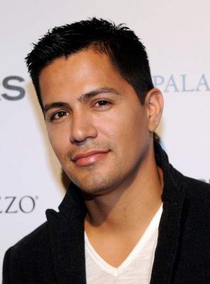 Jay Hernandez