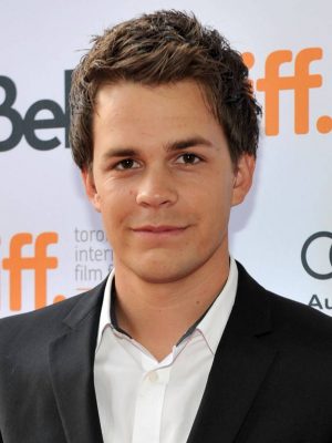 Johnny Simmons