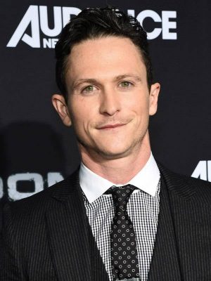 Jonathan Tucker