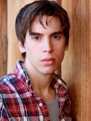 Jordan Gavaris