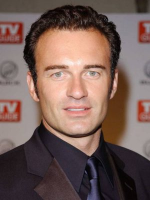 Julian McMahon