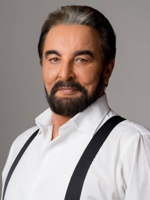 Kabir Bedi