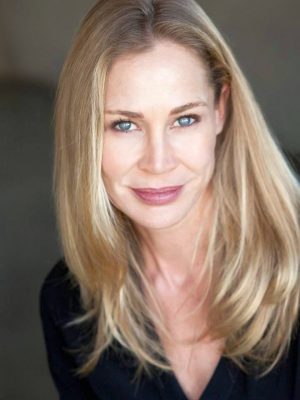 Kathleen Kinmont