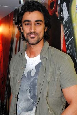 Kunal Kapoor