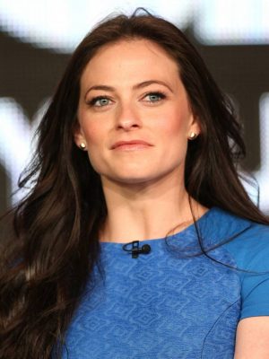 Lara Pulver