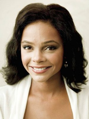 Lark Voorhies