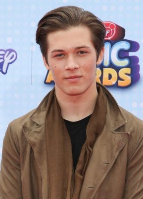 Leo Howard