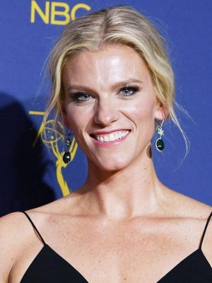 Lindsay Shookus