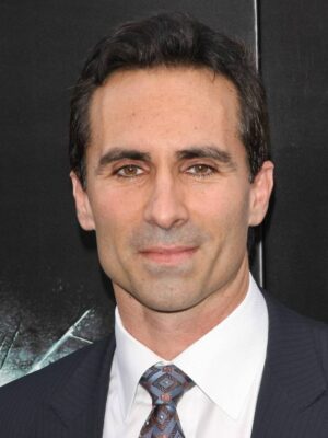 Nestor Carbonell