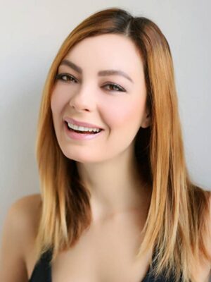 Özge Özder