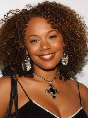 Rachel True