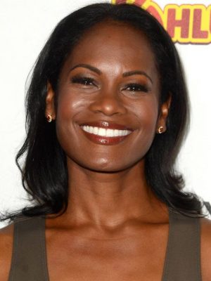 Robinne Lee