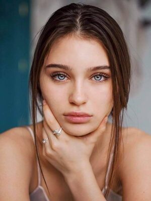 Sophi Knight