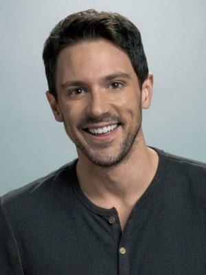 Steve Kazee