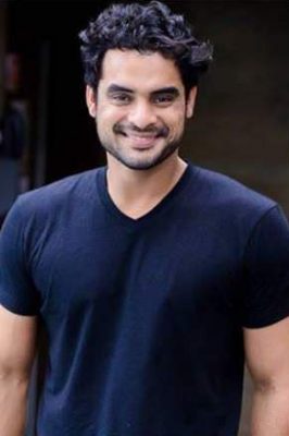 Tovino Thomas