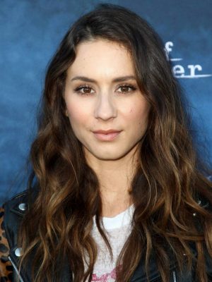 Troian Bellisario