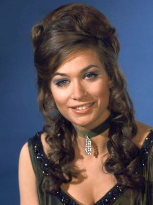 Valerie Leon