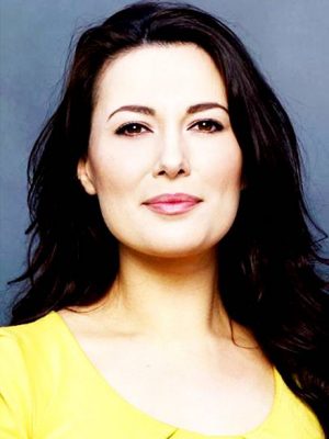 Yasmine Akram