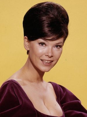 Yvonne Craig